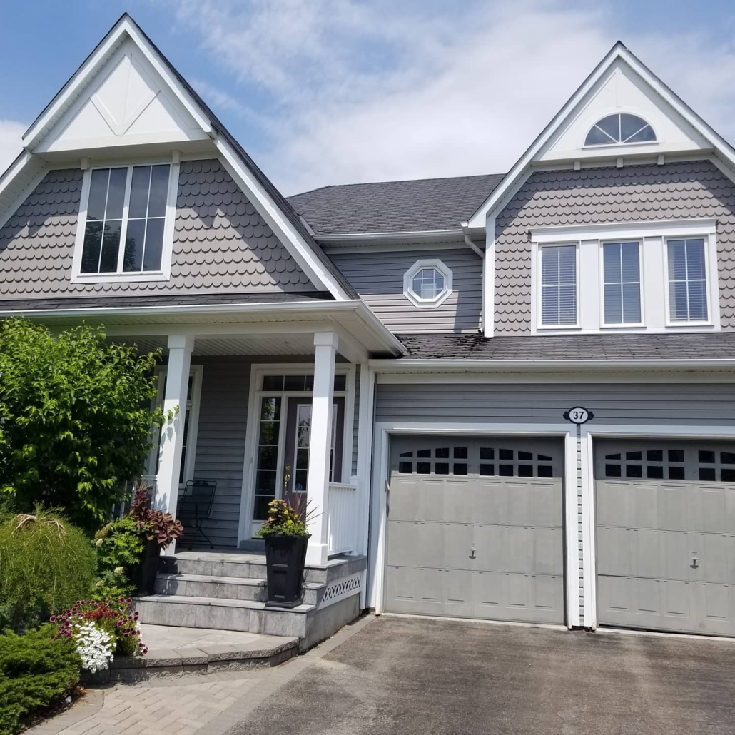 Home Window Cleaning in Toronto, the GTA, Durham Region & York Region, Ontario by M&M